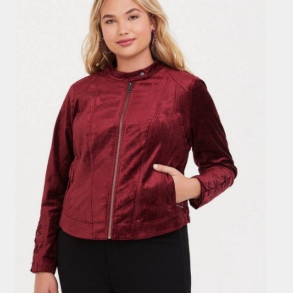Torrid Burgundy red Velvet Moto Jacket, size 1